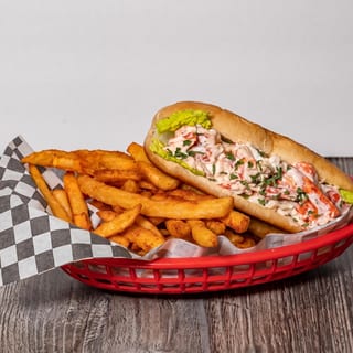 Lobster Roll & Fries